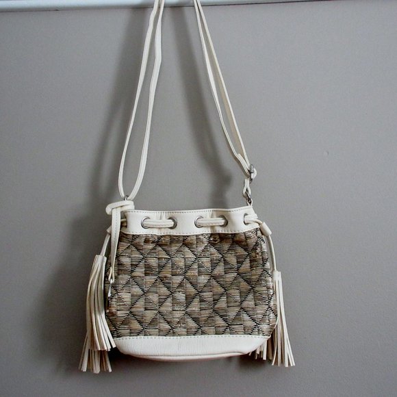 Naturalizer Purse - Picture 8 of 8
